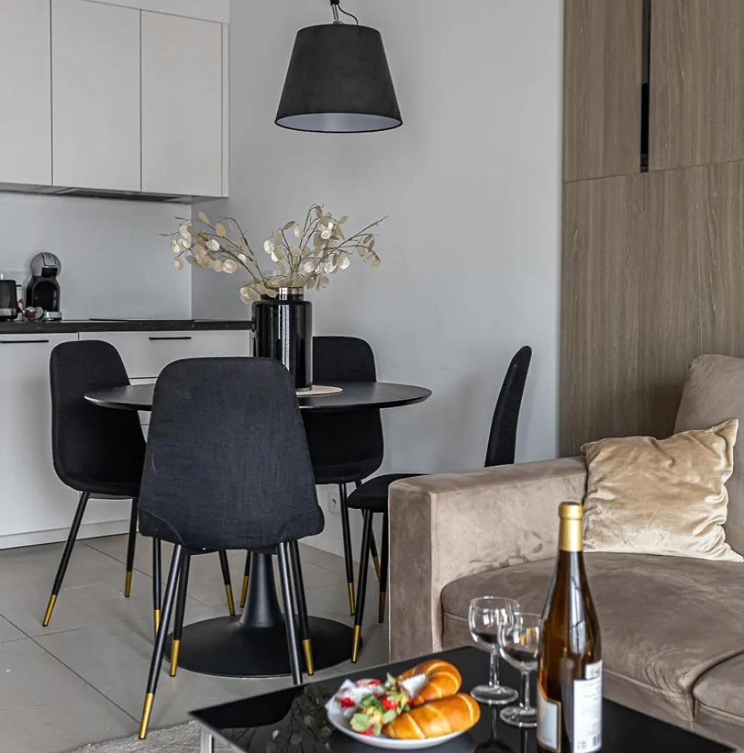 P&O Apartments Mennica Residence VII Warsaw 0*,  Poland