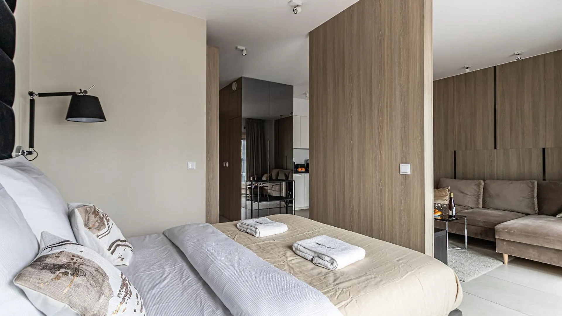 P&O Apartments Mennica Residence VII Warsaw 0*,  Poland